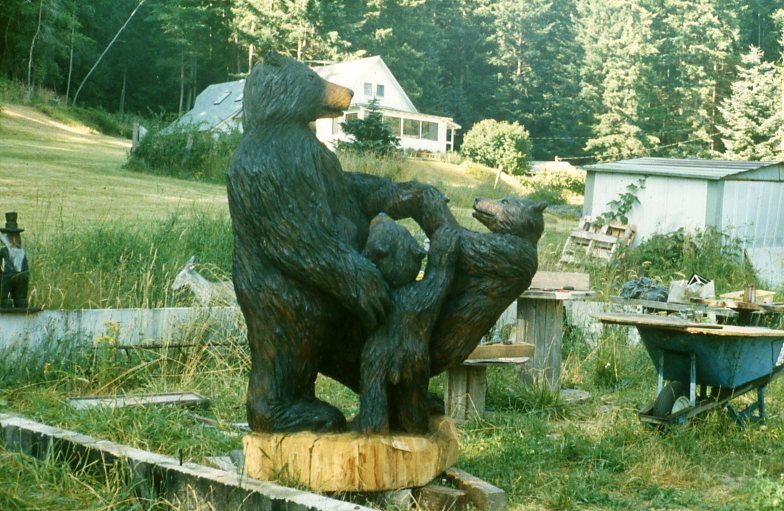 Bear family created by Pat McVay.
