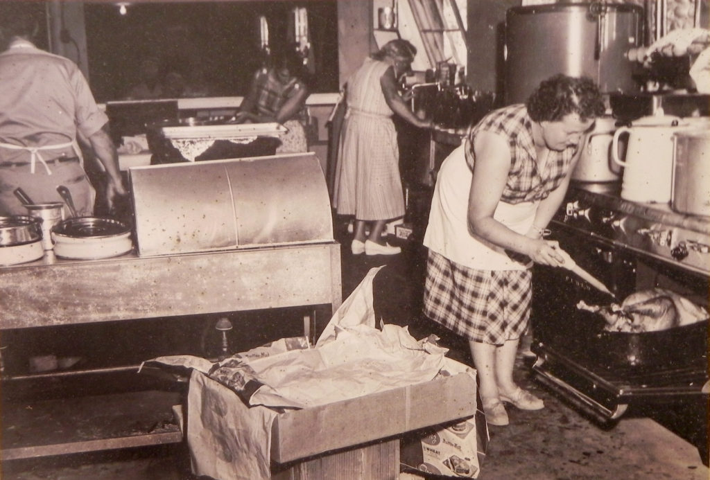 1958 kitchen secene at the fair