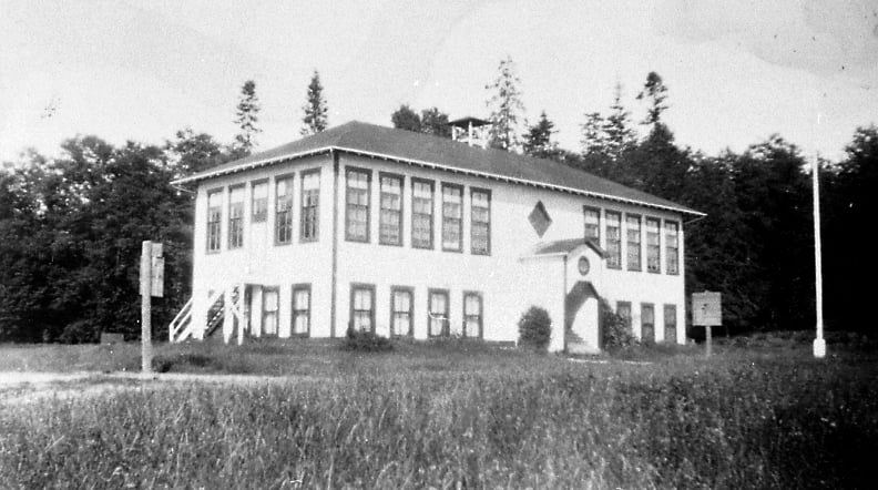 Mutiny Bay School Principal and Teacher Charged With Disloyalty in 1918.